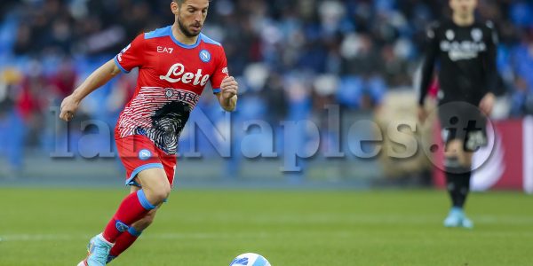 SSC Napoli's Belgium striker Dries Mertens controls the ball during the Serie A football match between SSC Napoli and Udinese. Napoli won 2-1